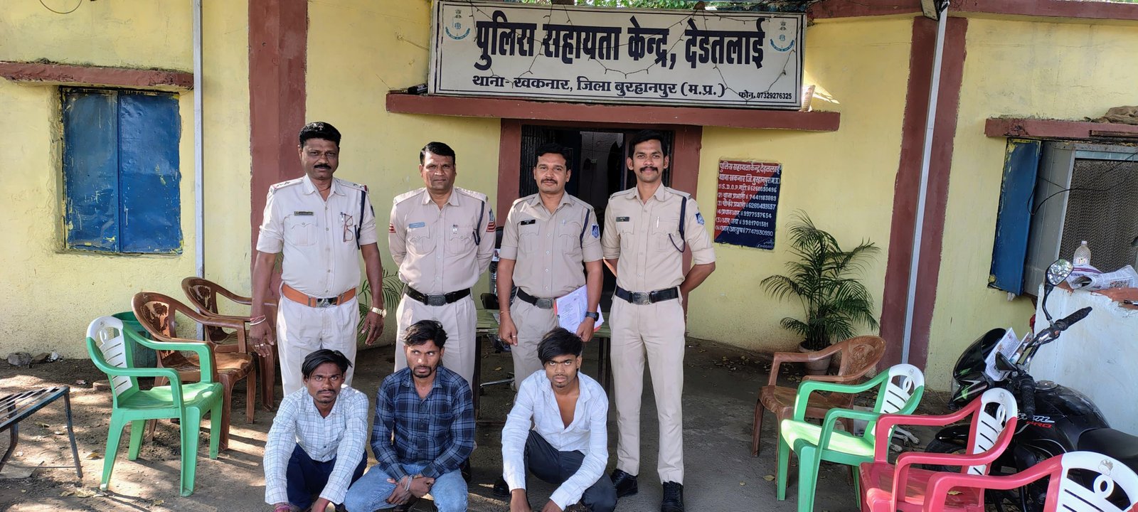 खकनार पुलिस व्दारा थाना शिकारपुरा के 01 साल से फरार 03 स्थाई वारंटीयो को किया गया गिरफ्तार