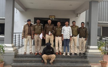 खकनार पुलिस को चोरी के प्रकरण मे मिली बड़ी सफलता, आरोपी को चोरी के माल के साथ दबोचा।