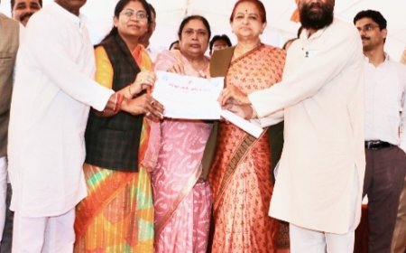 जल गंगा संवर्धन अभियान के समापन पर नवांकुर संस्था के जिला अध्यक्ष शुभान चौहान सम्मानित हुए